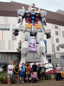 Gundamweb Gigantic Gundam replica looms over KCP students at Odaiba